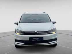 Pure white Gebraucht 2021 VW Touran Active Van / Kleinbus | 25.950 € (Fairer Preis)