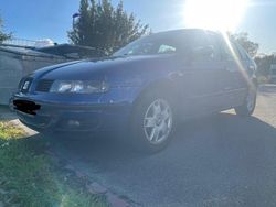 Blau Gebraucht 2001 Seat Leon Sport Limousine | 1.250 € (Fairer Preis)