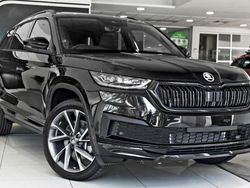 Schwarz Gebraucht 2024 Skoda Kodiaq SportLine SUV | 36.900 € (Fairer Preis)