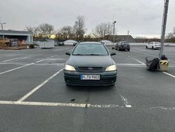 Grün Gebraucht 2001 Opel Astra Kombi | 1.500 € (Fairer Preis)