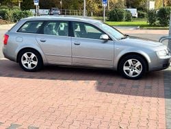 Silber Gebraucht 2004 Audi A4 Kombi | 1.980 € (Etwas zu teuer)