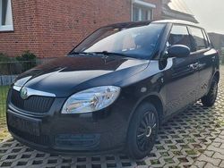 Schwarz Gebraucht 2009 Skoda Fabia Kleinwagen | 2.500 € (Fairer Preis)