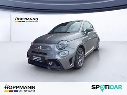 Grau Gebraucht 2023 Abarth 595 Kleinwagen | 21.990 € (Fairer Preis)