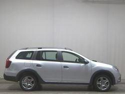 Grau Gebraucht 2020 Dacia Logan Stepway Limousine | 7.180 € (Guter Preis)