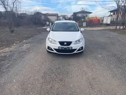 Weiß Gebraucht 2010 Seat Ibiza Style Limousine | 6.400 € (Etwas zu teuer)