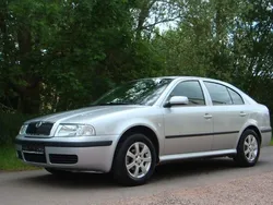 Silber Gebraucht 2007 Skoda Octavia Tour Limousine | 2.090 € (Guter Preis)