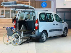 Silber Gebraucht 2013 Citroën Berlingo Van / Kleinbus | 18.900 €