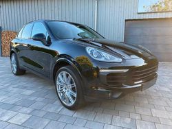 Schwarz Gebraucht 2016 Porsche Cayenne Platinum Edition SUV | 26.660 € (Fairer Preis)