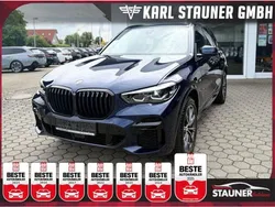 Tansanitblau ii metallic Gebraucht 2023 BMW X5 M Sport SUV | 59.480 € (Superpreis)