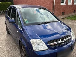 Blau Gebraucht 2005 Opel Meriva Van / Kleinbus | 1.200 €