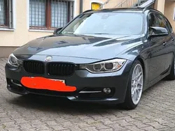 Grau Gebraucht 2013 BMW 330 Kombi | 15.000 € (Superpreis)