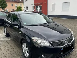 Schwarz Gebraucht 2012 Kia Ceed Edition 7 Kleinwagen | 4.500 € (Guter Preis)