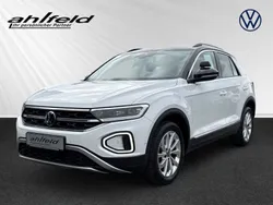 Pure white (weiß) Gebraucht 2023 VW T-Roc Business SUV | 24.940 € (Fairer Preis)