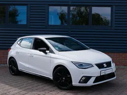 Weiß Gebraucht 2023 Seat Ibiza Black Edition Limousine | 21.890 € (Fairer Preis)