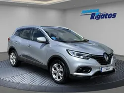 Grau Gebraucht 2021 Renault Kadjar Zen SUV | 18.950 € (Fairer Preis)