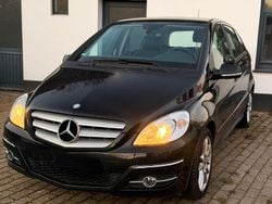 Schwarz Gebraucht 2011 Mercedes B160 Van / Kleinbus | 4.999 € (Guter Preis)