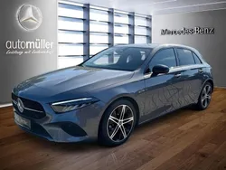 Grau Gebraucht 2024 Mercedes A180 Night Limousine | 29.130 € (Guter Preis)