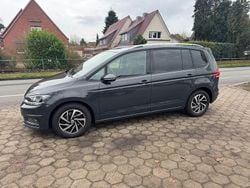 Uranograu/cinza urano Gebraucht 2019 VW Touran Join Van / Kleinbus | 12.500 € (Superpreis)
