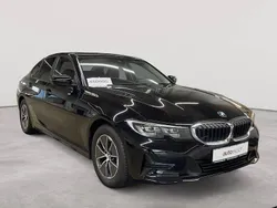 Schwarz uni Gebraucht 2021 BMW 318 Advantage Limousine | 24.290 € (Fairer Preis)