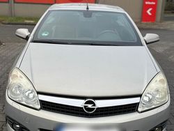 Silber Gebraucht 2007 Opel Astra Cabriolet Cabrio | 2.400 € (Fairer Preis)