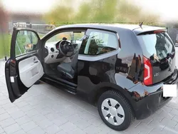 Schwarz Gebraucht 2011 VW up! move up! Kleinwagen | 2.550 € (Superpreis)