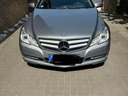 Silber Gebraucht 2011 Mercedes E220 Cabrio | 9.500 € (Guter Preis)