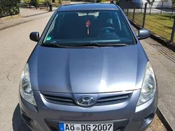 Blau Gebraucht 2009 Hyundai i20 Classic Limousine | 1.690 € (Fairer Preis)