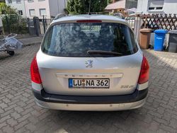 Silber Gebraucht 2010 Peugeot 308 Tendance Limousine | 1.400 € (Fairer Preis)