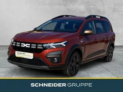 Braun Gebraucht 2024 Dacia Jogger Extreme Van / Kleinbus | 21.790 € (Etwas zu teuer)