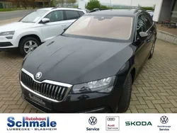 Schwarzmagic perleffekt Gebraucht 2022 Skoda Superb Ambition Kombi | 25.990 € (Fairer Preis)