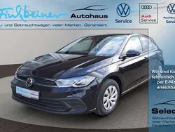 Deep black perleffekt (schwarz), perleffekt Gebraucht 2023 VW Polo Life Limousine | 22.490 € (Fairer Preis)