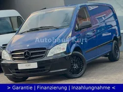 Blau Gebraucht 2012 Mercedes Vito Van / Kleinbus | 9.990 € (Teuer)