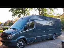 Grau Gebraucht 2015 Mercedes Sprinter Van | 13.500 €