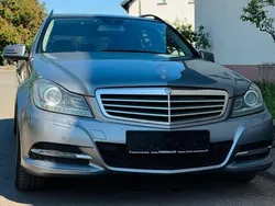 Grau Gebraucht 2013 Mercedes C200 Avantgarde Kombi | 6.350 € (Guter Preis)