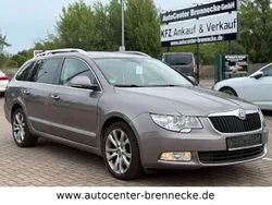 Fialova amethyst/amethyst purp Gebraucht 2010 Skoda Superb Kombi | 5.950 € (Guter Preis)