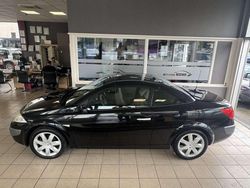 Schwarz Gebraucht 2006 Renault Mégane Cabriolet Privilege Cabrio | 2.990 € (Fairer Preis)