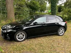 Schwarz Gebraucht 2019 Mercedes A200 Kleinwagen | 20.999 €