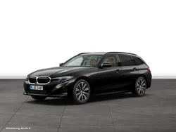 Black sapphire metallic Gebraucht 2025 BMW 330 Shadowline Kombi | 55.174 € (Teuer)