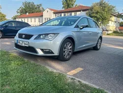 Grau Gebraucht 2016 Seat Leon Kombi | 6.500 € (Guter Preis)