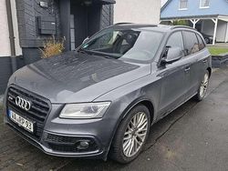 Grau Gebraucht 2015 Audi SQ5 Competition SUV | 24.500 € (Etwas zu teuer)