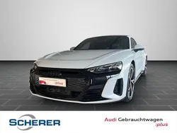 Grau (metallic) Gebraucht 2022 Audi e-tron GT quattro Ambiente Limousine | 57.690 € (Guter Preis)