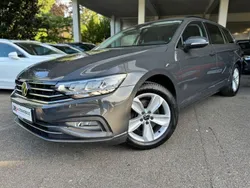 Grau Gebraucht 2021 VW Passat Business Kombi | 15.999 € (Guter Preis)