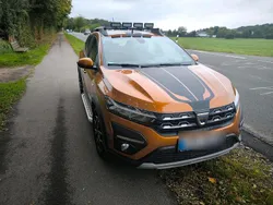 Andere farben Gebraucht 2023 Dacia Sandero Stepway Kleinwagen | 13.700 € (Guter Preis)