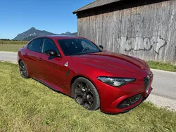Rot Gebraucht 2023 Alfa Romeo Giulia Quadrifoglio Verde Limousine | 69.500 € (Guter Preis)