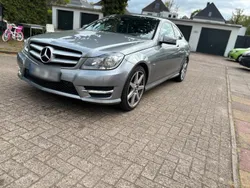 Grau Gebraucht 2011 Mercedes C350 AMG line Coupé | 18.500 € (Fairer Preis)