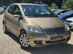 Gold Gebraucht 2006 Mercedes A170 Elegance Limousine | 3.790 € (Fairer Preis)