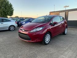 Violet Gebraucht 2009 Ford Fiesta Kleinwagen | 3.490 €