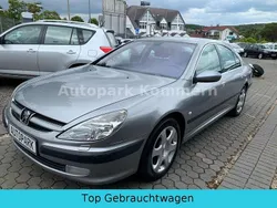 Grau Gebraucht 2003 Peugeot 607 Platinum Limousine | 3.499 € (Etwas zu teuer)