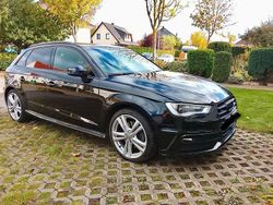Schwarz Gebraucht 2015 Audi A3 Sportback S-Line Kleinwagen | 15.490 € (Etwas zu teuer)