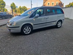 Silber Gebraucht 2006 Fiat Ulysse Van / Kleinbus | 3.450 €